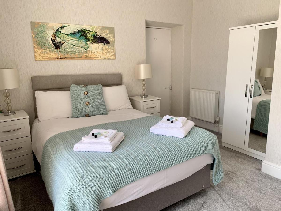 Seaclyffe Hotel Ltd Llandudno Esterno foto