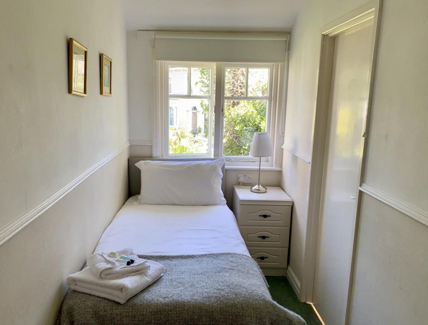 Seaclyffe Hotel Ltd Llandudno Esterno foto